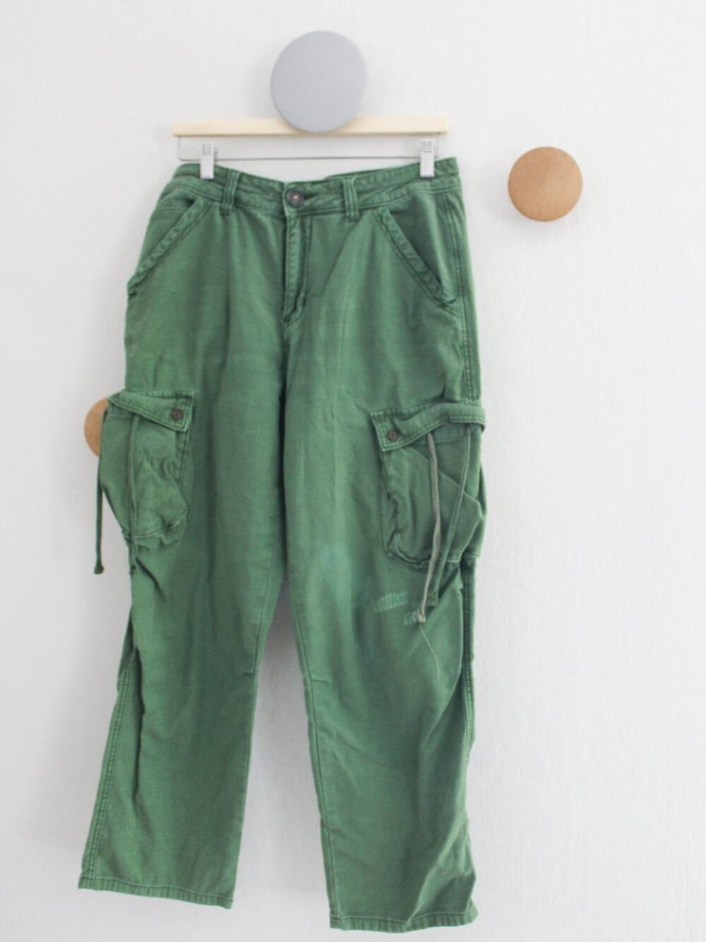 Anthropologie x Pilcro Utility Cargo Pants in Green - Size 29 GUC - Picture 3 of 11